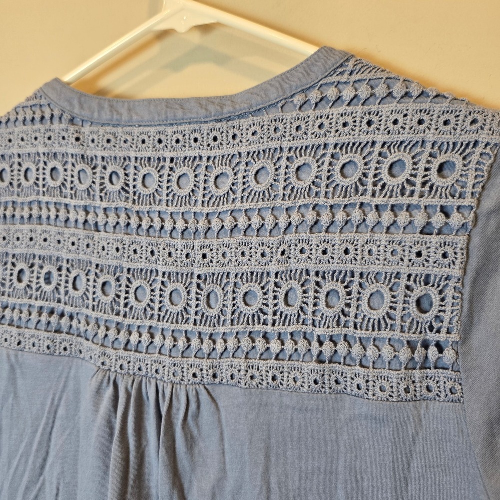 Orvis Shirt Anna Crochet Lace V Neck Short Sleeve Dusty Blue Womens Small - Picture 3 of 7